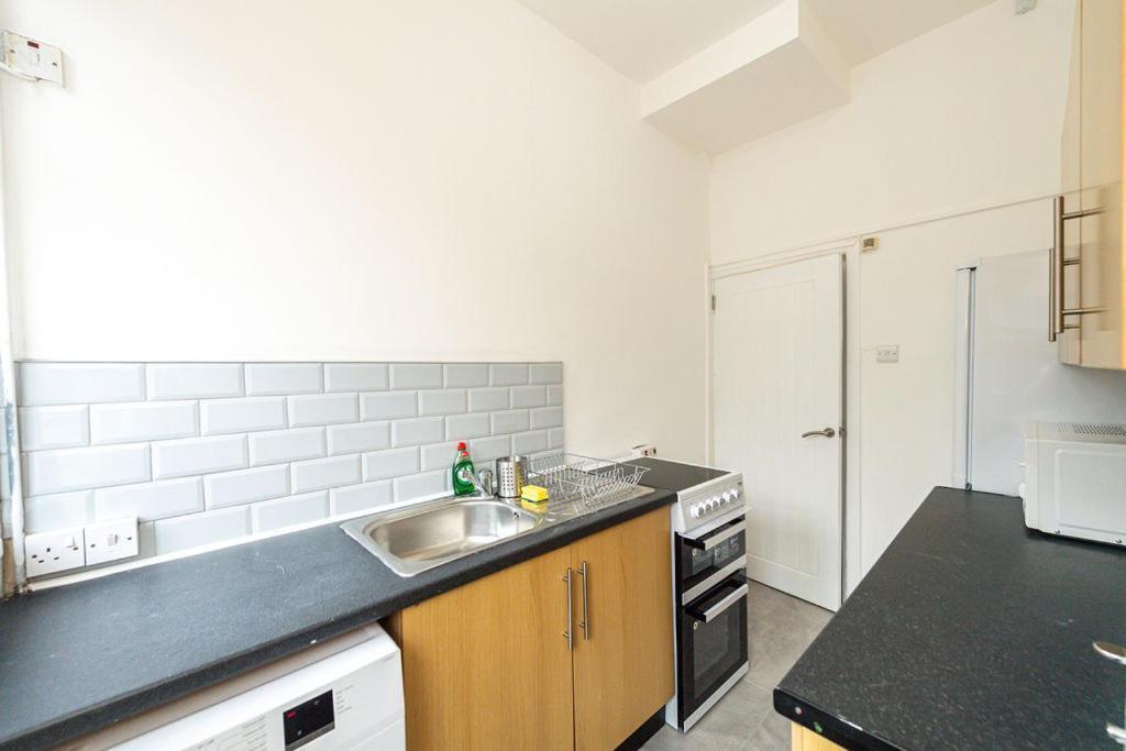 Room In Anfield Λίβερπουλ Εξωτερικό φωτογραφία