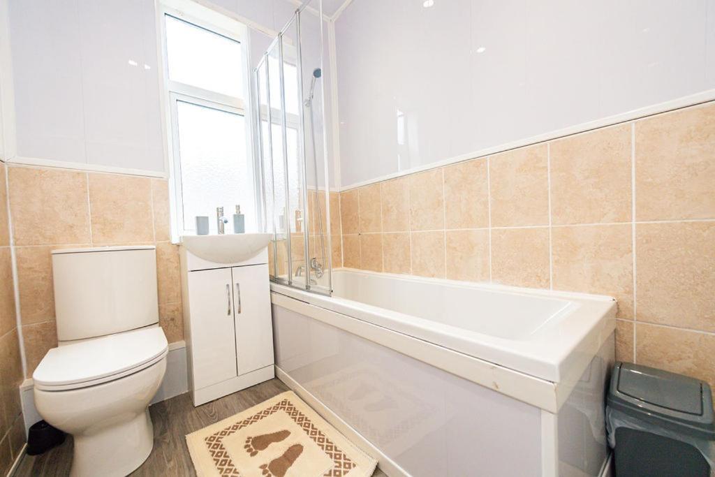 Room In Anfield Λίβερπουλ Εξωτερικό φωτογραφία